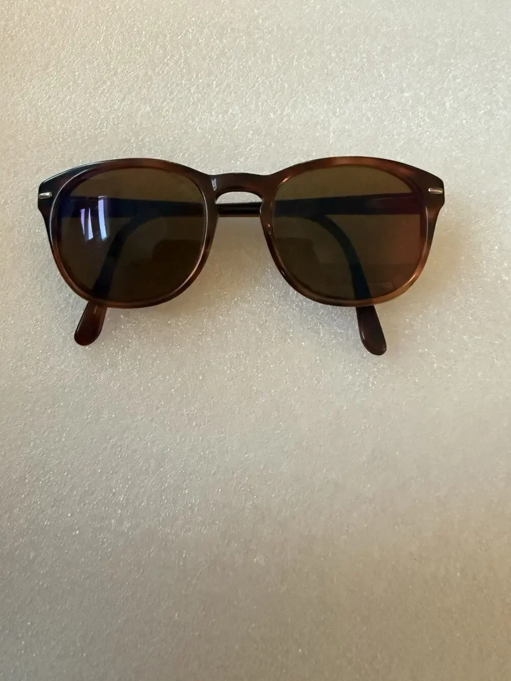Revo 956/008 Brown Tortoise Frame Lens Sunglasses Hong Kong 46mm FLAW